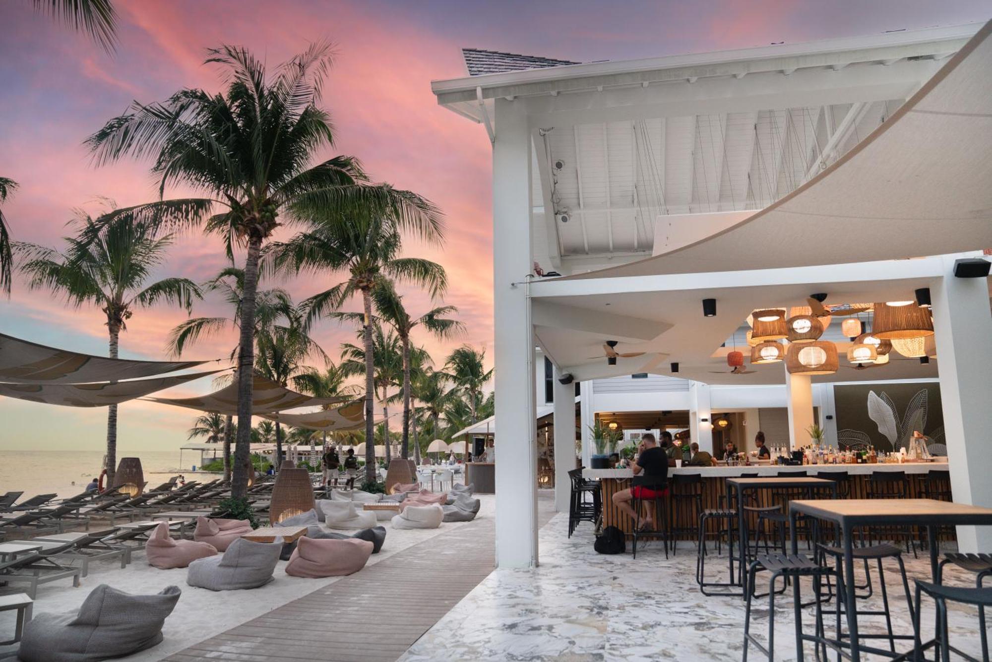 Papagayo Beach Hotel (Adults Only) Віллемстад Екстер'єр фото