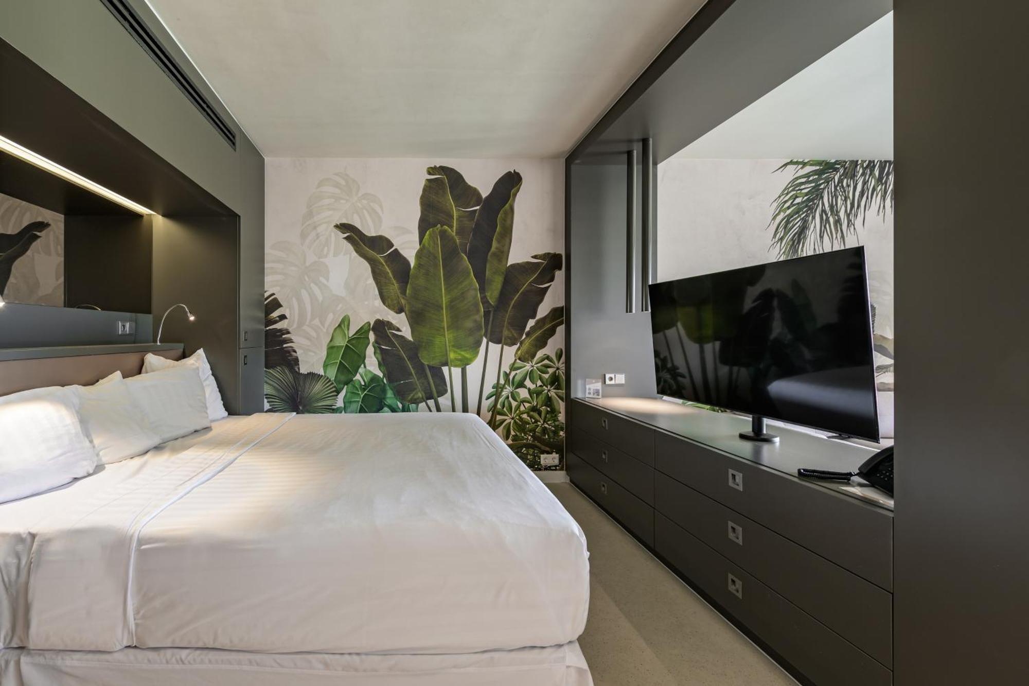 Papagayo Beach Hotel (Adults Only) Віллемстад Екстер'єр фото